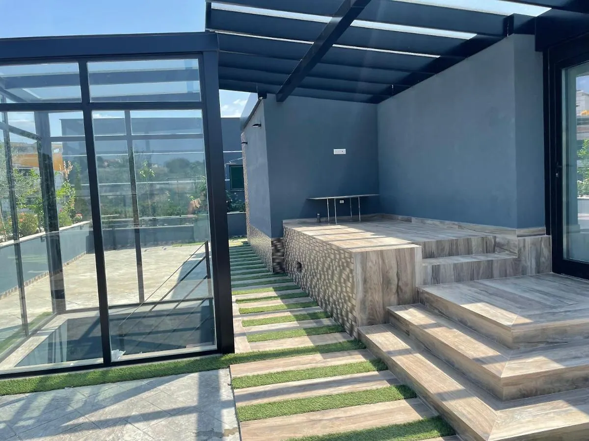 Perla Luxury Penthouse location